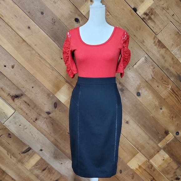 Forever 21 Red Bodycon Dress with Lace Sleeves - Picture 3 of 8